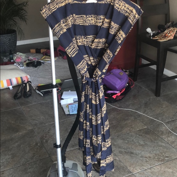 Elegant vaycay dress - Picture 2 of 3